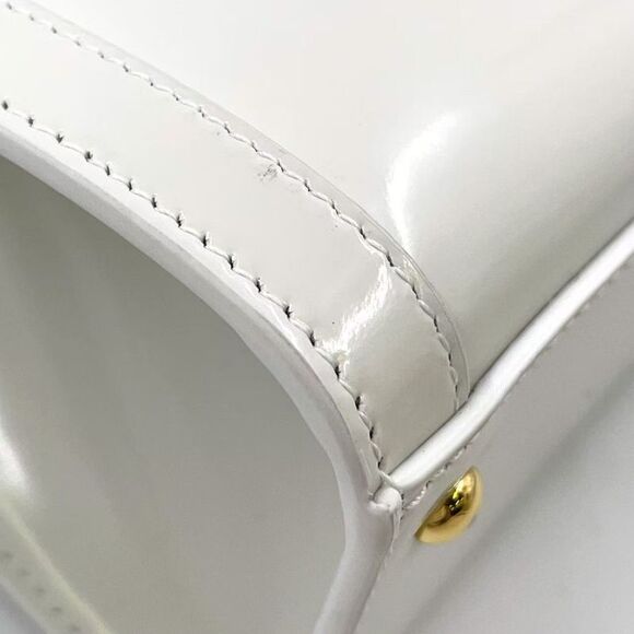 Gucci Diana Leather White Mini Tote Bag Gold 832936 - Picture 9 of 14